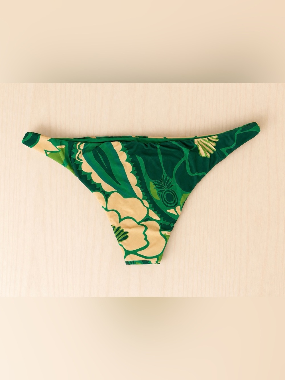 NWT Farm Rio Tropical Groove Green Bikini Bottoms - size large farm Rio - Picture 5 of 6